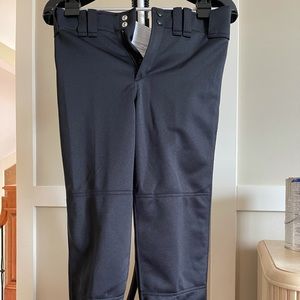 Women’s small Mizuno softball pant